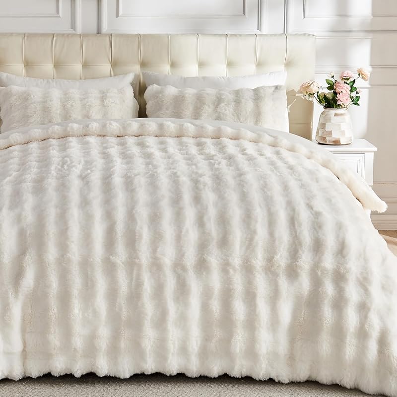 Lotus Karen Faux Fur Duvet Set