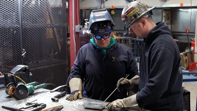 what are the benefits of being a welder